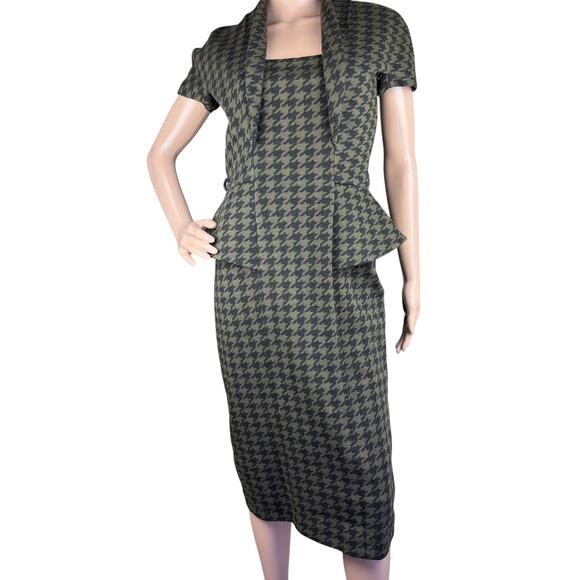 Gucci M Wool Houndstooth Peplum Sheath Dress - Picture 4 of 11